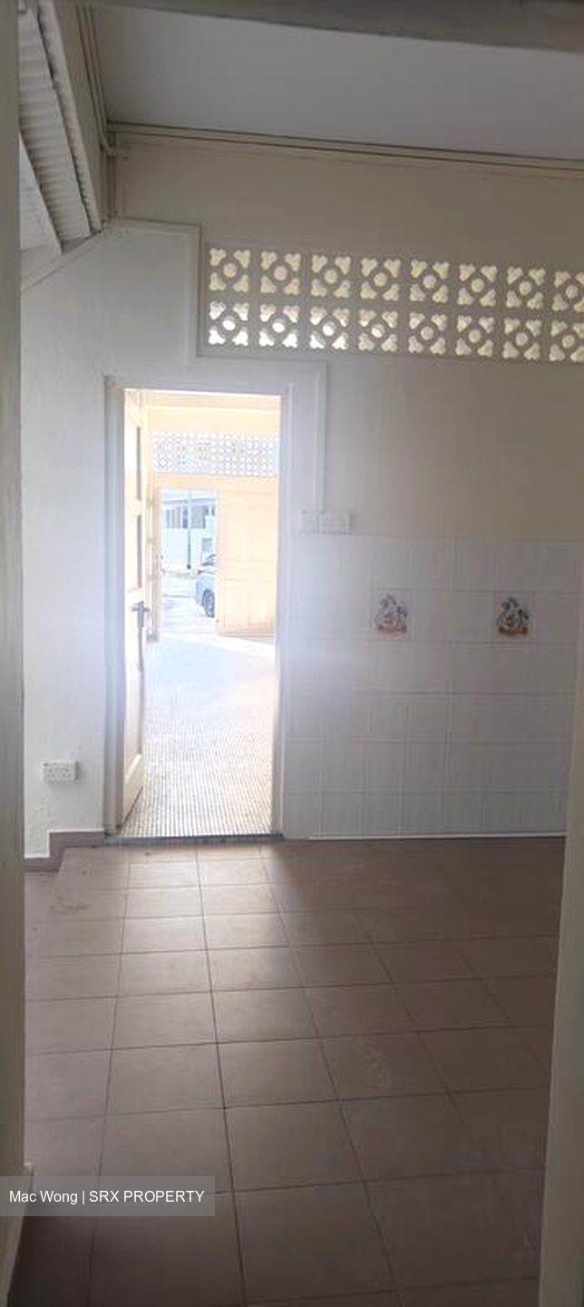 Upper East Coast Road (D15), Terrace #504624551